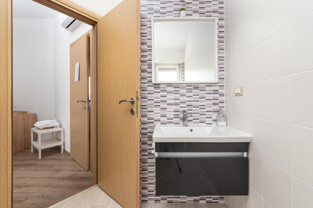Rooms Karolina فونتانا المظهر الخارجي الصورة