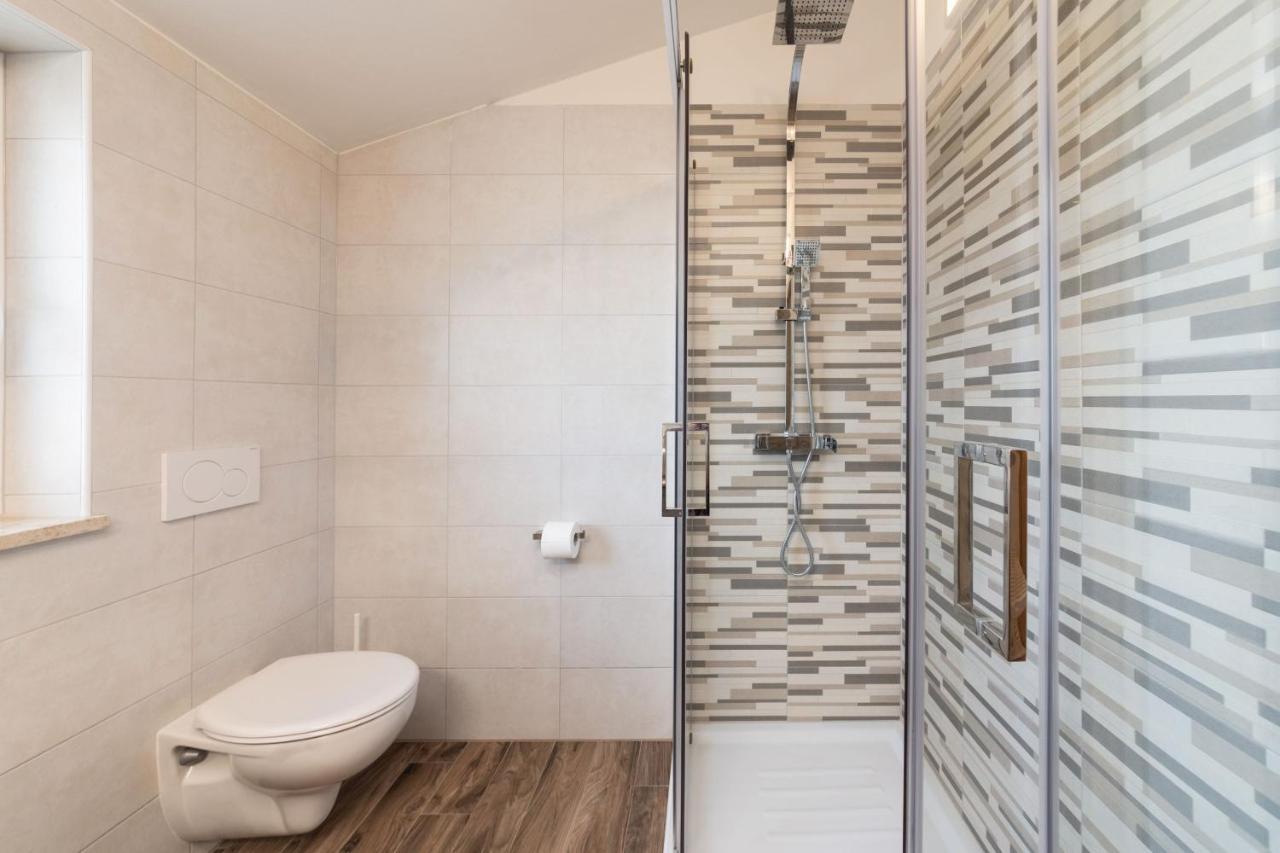 Rooms Karolina فونتانا المظهر الخارجي الصورة